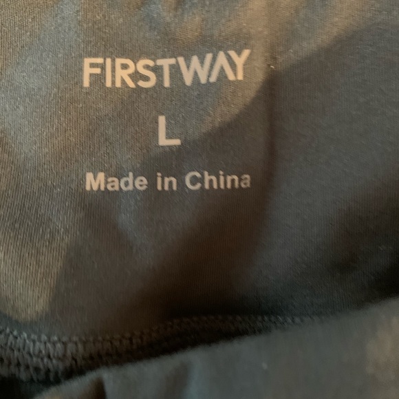 Women’s Firstway Black leggings size Large - Picture 4 of 4